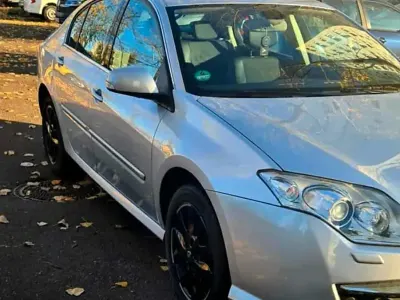 Gebraucht Renault Laguna III 140 PS (102 kW) 2008 Grau Limousine