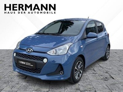 Gebraucht Hyundai i10 Trend 67 PS (49 kW) 2017 Blau Kleinwagen