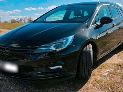 Gebraucht Opel Astra Innovation 160 PS (117 kW) 2016 Schwarz Kombi