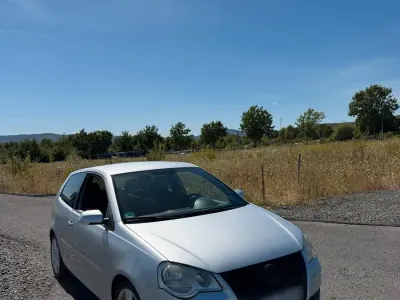 Gebraucht VW Polo 60 PS (44 kW) 2008 Silber Kleinwagen
