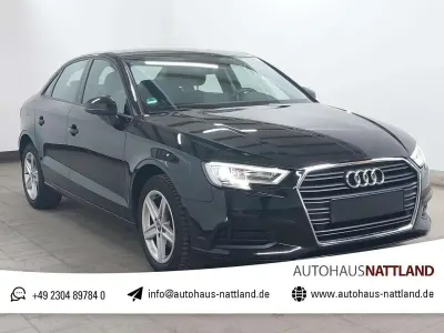 Używany Audi A3 Basis 116 KM (85 kW) 2019 Czarny Sedan/Limuzyna