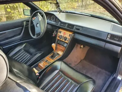 Gebraucht Mercedes 300 266 PS (195 kW) 1989 Grau Coupé
