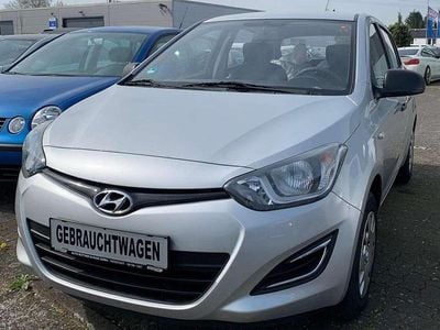 Usata Hyundai i20 Edition 86 CV (63 kW) 2014 Argento Utilitaria