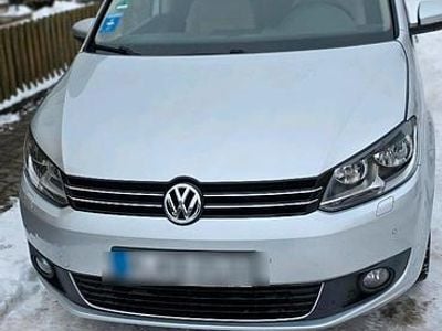 Silber Gebraucht 2013 VW Touran Van / Kleinbus | 11.600 € (Etwas zu teuer)