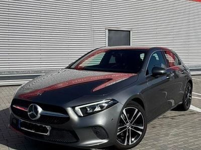 Gebraucht Mercedes A180 136 PS (100 kW) 2019 Grau Kombi