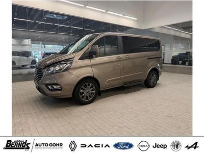 Gebraucht Ford Tourneo Titanium 131 PS (96 kW) 2022 Silber Van / Kleinbus