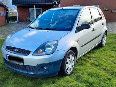 gebraucht Ford Fiesta 1,4 16V Silver Magic 80 PS TÜV 2025