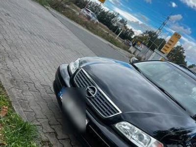 Opel Omega