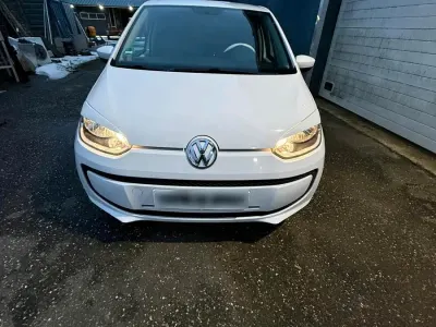 Gebraucht VW up! 60 PS (44 kW) 2016 Weiß Kleinwagen