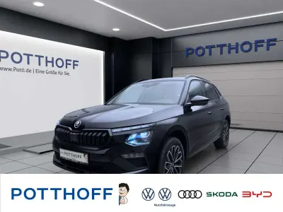 Neu Skoda Kamiq Monte Carlo 150 PS (110 kW) 2025 Grau SUV