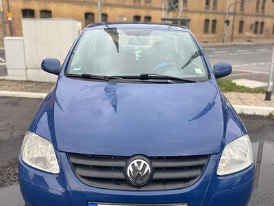 Gebraucht VW Fox 65 PS (47 kW) 2005 Blau Kleinwagen