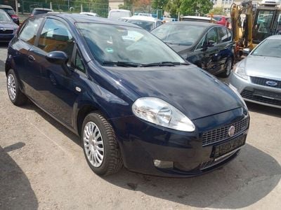 Gebraucht Fiat Grande Punto Dynamic 75 PS (55 kW) 2009 Blau Kleinwagen