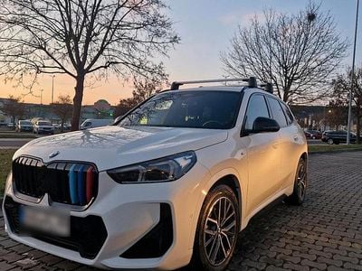 Gebraucht BMW X1 M Sport 163 PS (119 kW) 2023 Weiß SUV