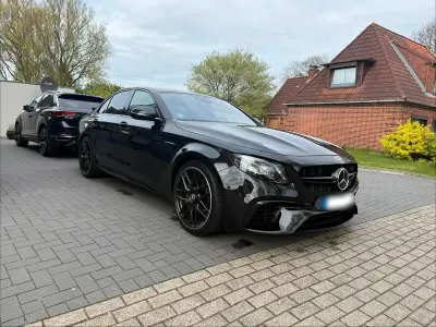 Gebraucht Mercedes E63S AMG AMG 612 PS (450 kW) 2019 Schwarz Limousine