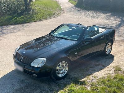Gebraucht Mercedes SLK230 193 PS (141 kW) 1998 Schwarz Cabrio