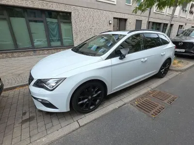 Gebraucht Seat Leon FR 150 PS (110 kW) 2020 Weiß Limousine