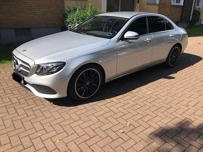 Silber Gebraucht 2017 Mercedes E220 Avantgarde Limousine | 18.200 € (Guter Preis)