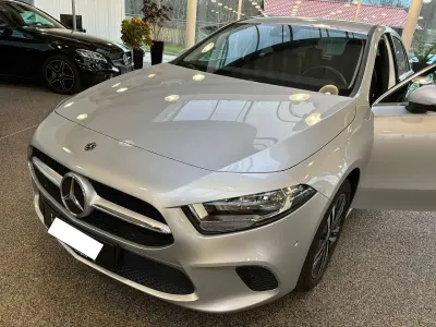 Gebraucht Mercedes A180 Progressive 136 PS (100 kW) 2021 Silber Kombi