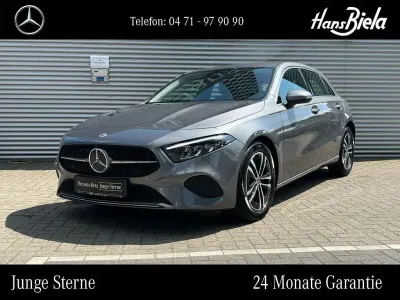 Gebraucht Mercedes A200 Progressive 163 PS (119 kW) 2025 Lack mountaingrau Limousine