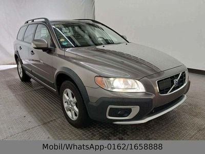 Gebraucht Volvo XC70 Momentum 185 PS (136 kW) 2009 Grau Kombi