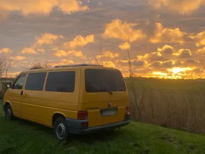 Gebraucht VW Transporter 116 PS (85 kW) 2001 Gelb Van