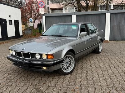 Usata BMW 750 299 CV (219 kW) 1988 Grigio Berlina