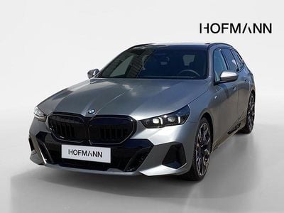 Neu BMW 540 M Sport 303 PS (222 kW) 2025 Bmw individual frozen pure grey metallic Kombi