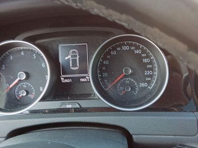 Gebraucht VW Golf VII Highline 125 PS (91 kW) 2015 Schwarz Limousine