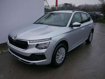 Brillantsilber metallic Neu 2025 Skoda Kamiq Selection SUV | 23.790 € (Guter Preis)