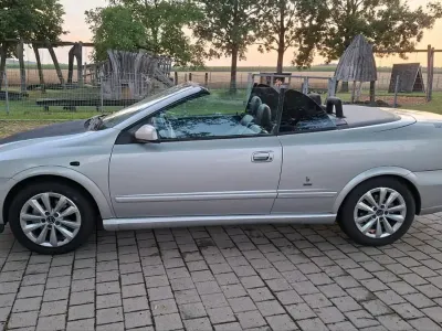 Gebraucht Opel Astra 147 PS (108 kW) 2002 Cabrio