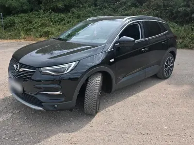 Gebraucht Opel Grandland X Ultimate 224 PS (164 kW) 2021 Schwarz SUV