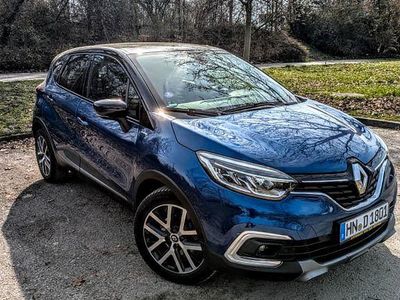Gebraucht Renault Captur 150 PS (110 kW) 2019 Blau SUV