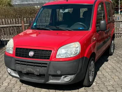 Brugt Fiat Doblò 75 HK (55 kW) 2008 Rød MPV