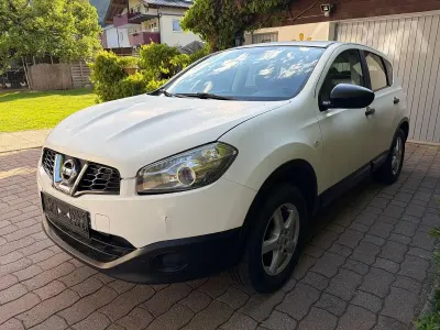 Gebraucht Nissan Qashqai Visia 110 PS (80 kW) 2013 Weiß SUV