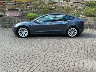 Second-hand Tesla Model 3 366 kW (498 CP) 2021 Gri Berlinǎ