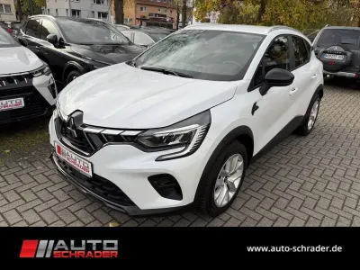 Gebraucht Mitsubishi ASX Plus 140 PS (102 kW) 2023 Weiß SUV