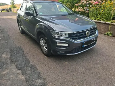 Gebraucht VW T-Roc 115 PS (84 kW) 2018 Grau SUV