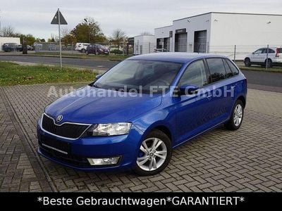 Blau Gebraucht 2017 Skoda Rapid Ambition Limousine | 9.599 € (Fairer Preis)