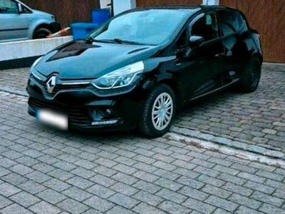 Usata Renault Clio IV LIMITED 73 CV (53 kW) 2016 Nero Utilitaria