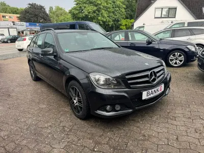 Gebraucht Mercedes C200 136 PS (100 kW) 2012 Schwarz Kombi