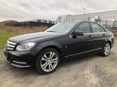 Gebraucht Mercedes C180 Avantgarde 156 PS (114 kW) 2011 Schwarz Limousine