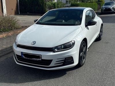 Second-hand VW Scirocco Sound 125 CP (91 kW) 2017 Argintiu Coupe