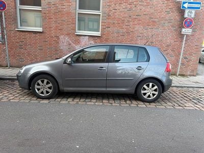 Usata VW Golf VI 102 CV (75 kW) 2008 Grigio Utilitaria