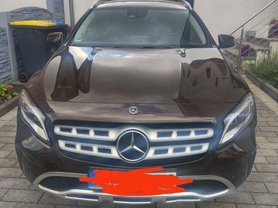 Mercedes GLA250