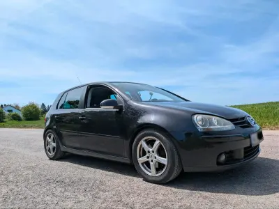 Używany VW Golf V Goal 140 KM (102 kW) 2006 Czarny Hatchback