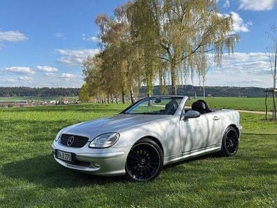 Usata Mercedes SLK230 197 CV (144 kW) 2001 Argento Cabrio