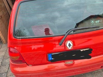 Gebraucht Renault Twingo Dynamique 75 PS (55 kW) 2005 Rot Kleinwagen