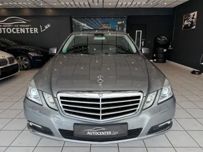 Gebraucht Mercedes E200 184 PS (135 kW) 2010 Silber Limousine
