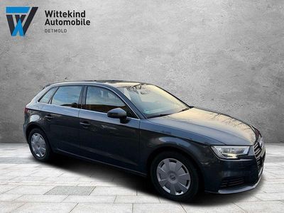 Gebraucht Audi A3 Sport 116 PS (85 kW) 2018 Grau Limousine