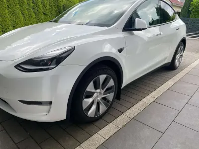 Gebraucht Tesla Model Y 378 kW (514 PS) 2024 Weiß SUV